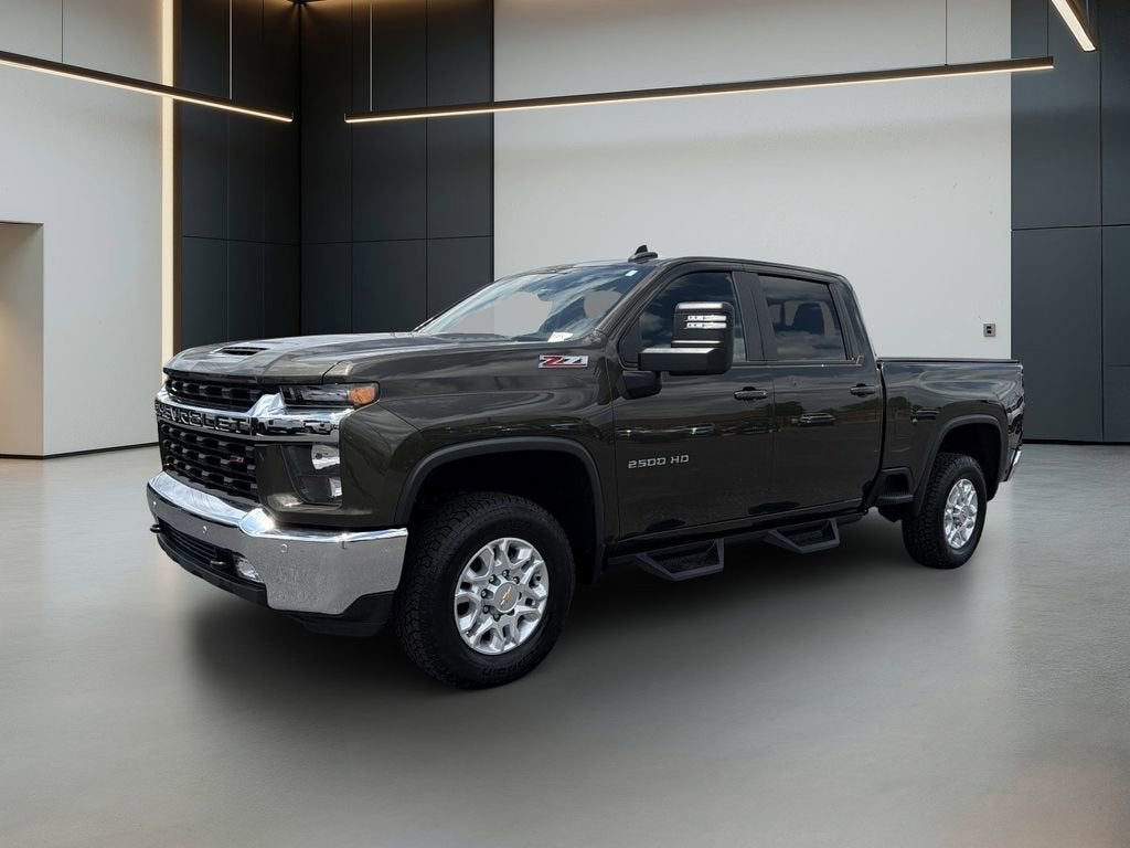 2023 Chevrolet Silverado HD LT 4WD Crew Cab Long Box's photo