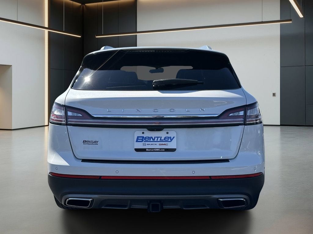 2021 Lincoln Nautilus Reserve