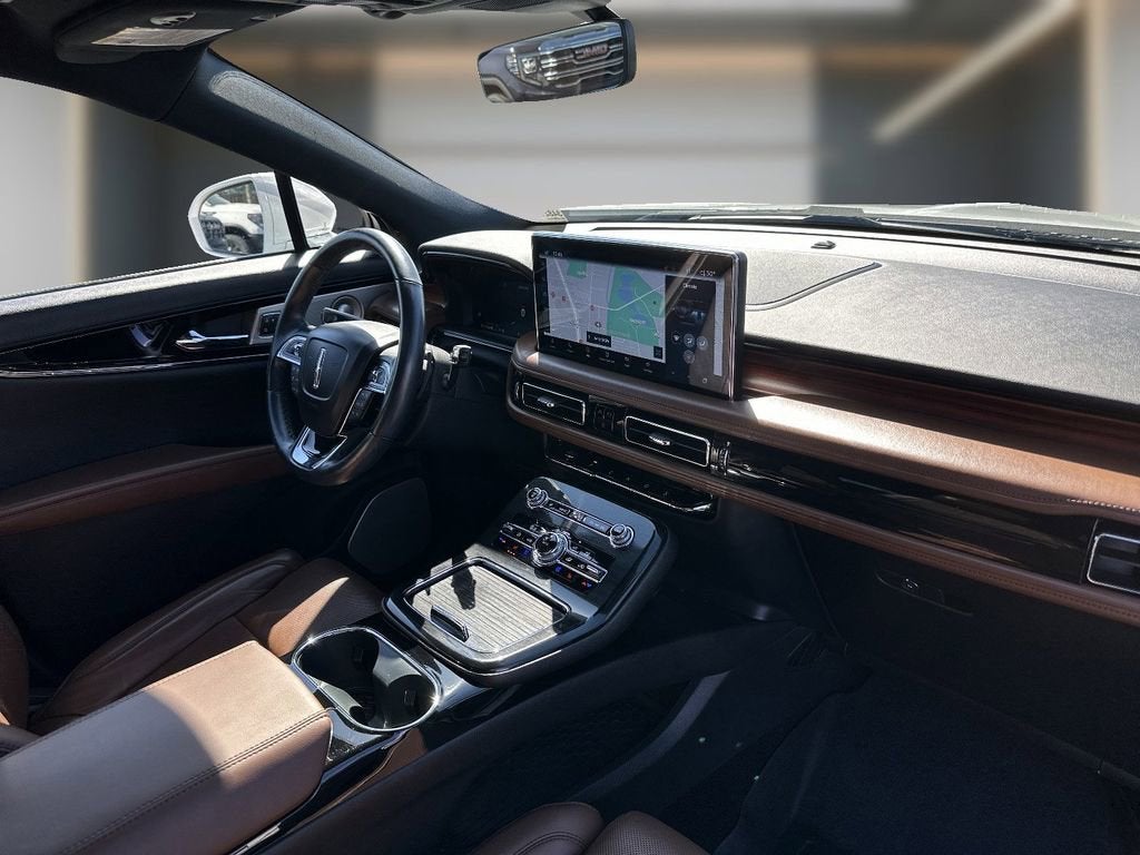 2021 Lincoln Nautilus Reserve