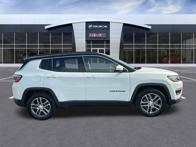 2020 Jeep Compass Latitude w/Sun/Safety Pkg