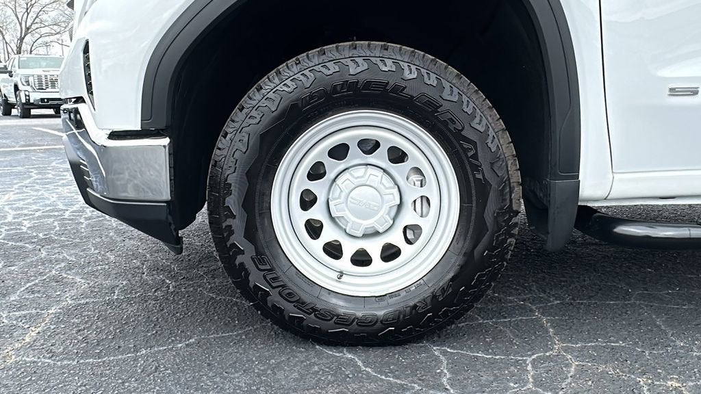 2025 GMC Sierra 1500 Pro