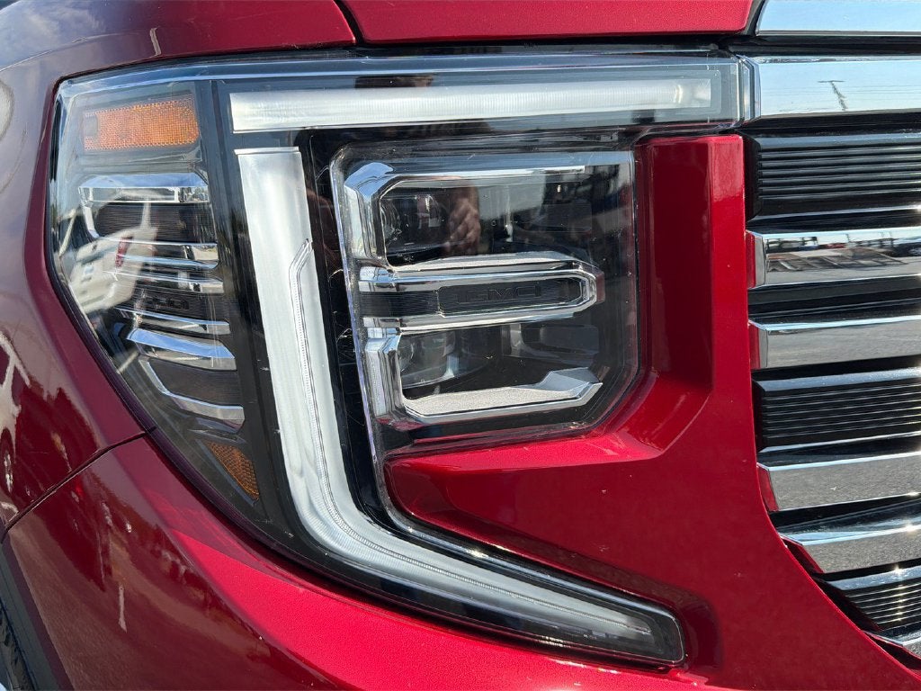 2025 GMC Sierra 1500 SLT - Photo 12