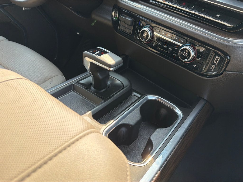 2025 GMC Sierra 1500 SLT - Photo 20