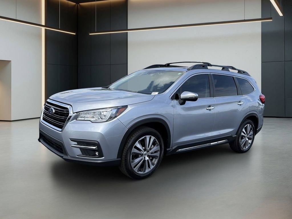 2022 Subaru Ascent Touring's photo