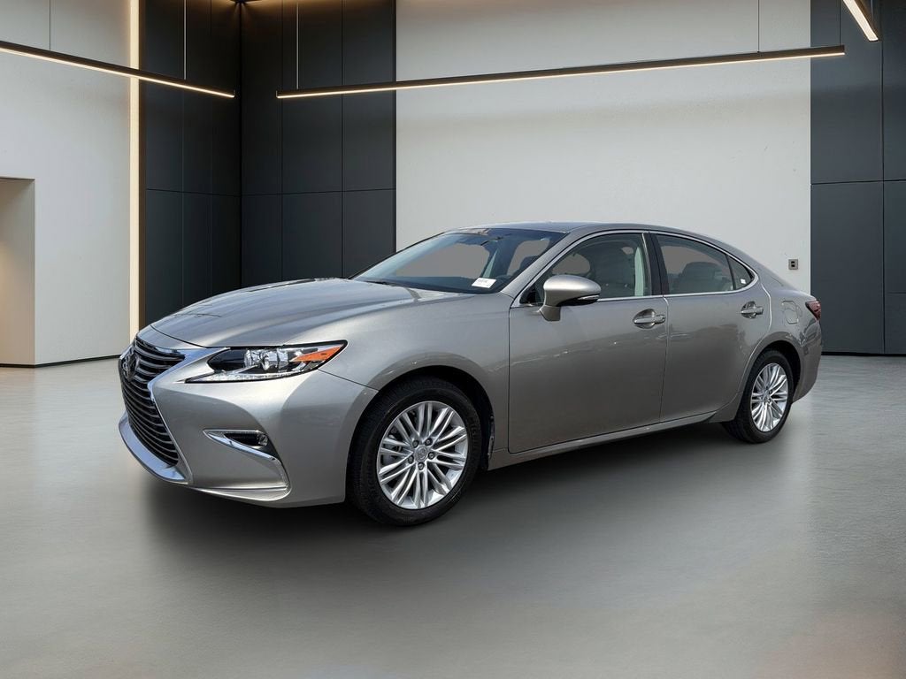 2017 Lexus ES 350 350's photo