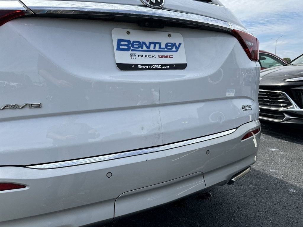 2024 Buick Enclave Essence