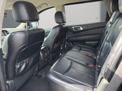 2018 Nissan Pathfinder SL