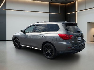 2018 Nissan Pathfinder SL