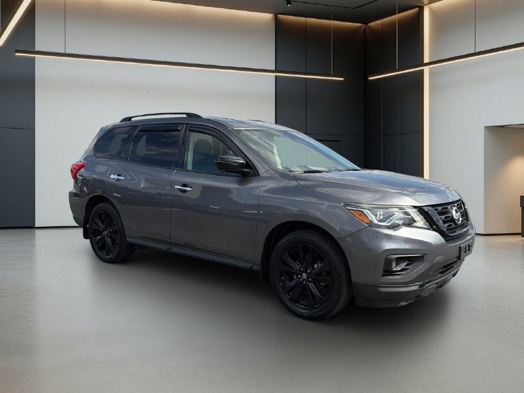 2018 Nissan Pathfinder SL