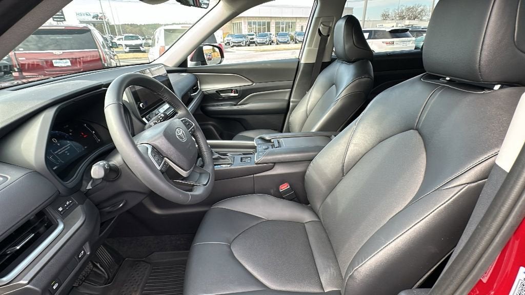 2025 Toyota Grand Highlander XLE