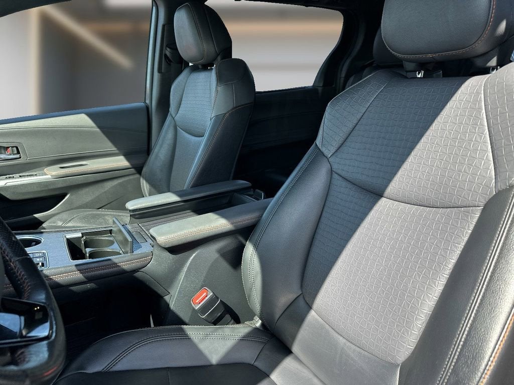 2022 Toyota Sienna XSE