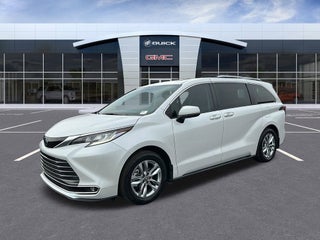 2024 Toyota Sienna Limited