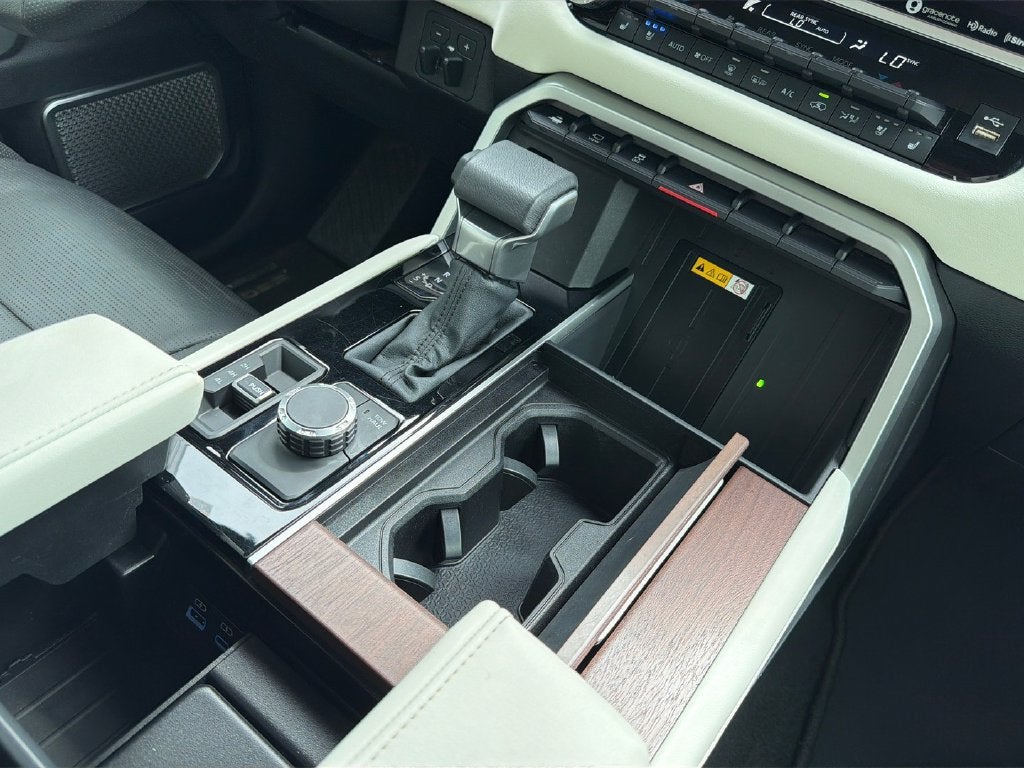 2024 Toyota Sequoia SR5