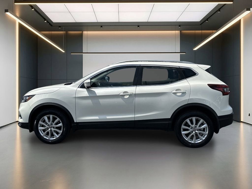 2022 Nissan Rogue Sport SV