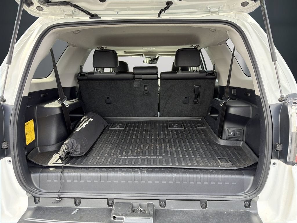 2023 Toyota 4Runner SR5 Premium - Photo 12