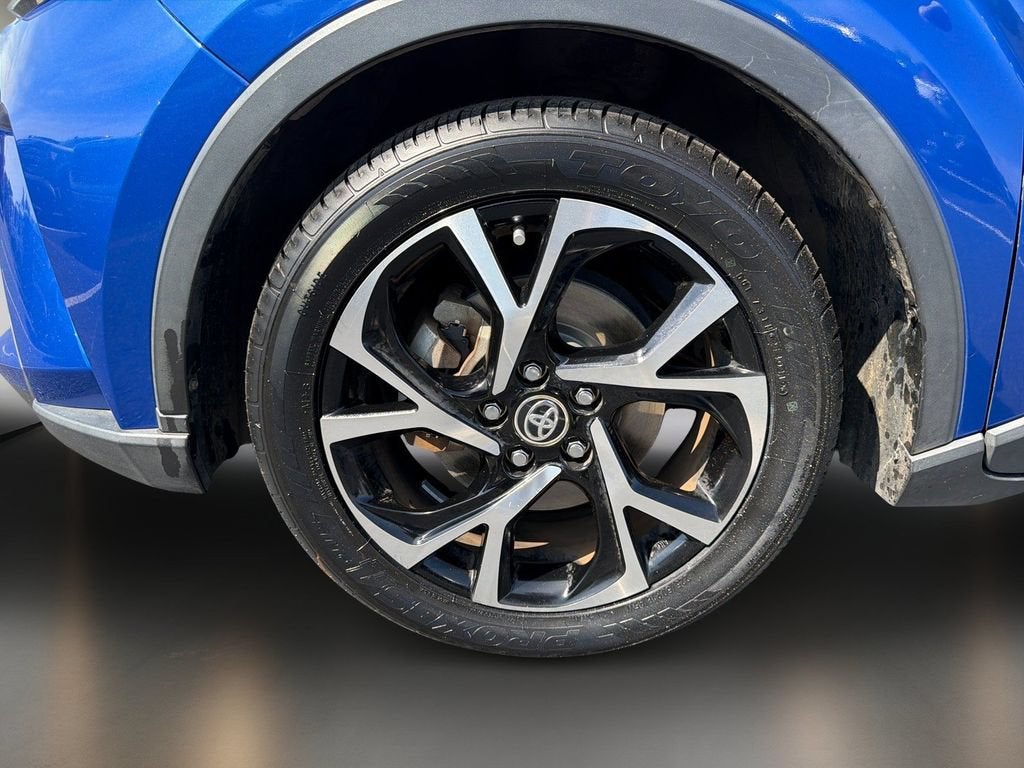 2020 Toyota C-HR XLE