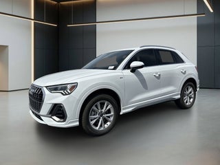 2024 Audi Q3 S line Premium