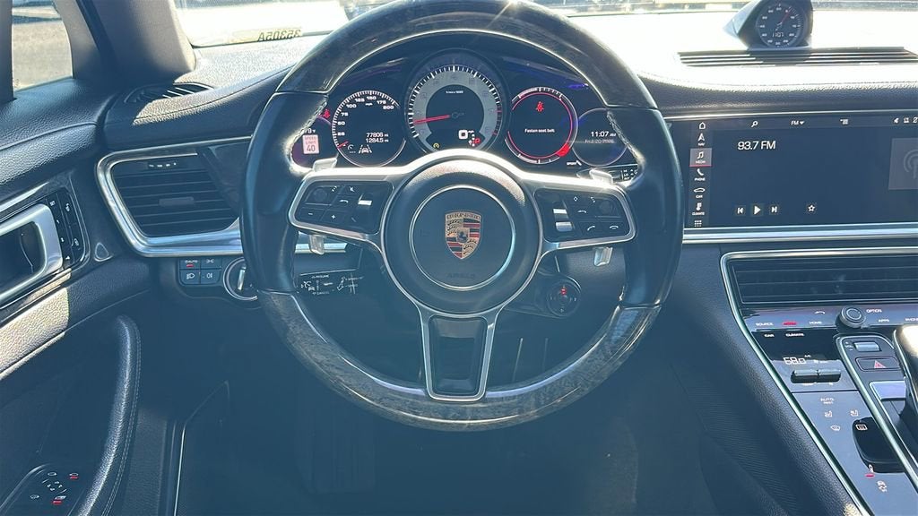 2018 Porsche Panamera 4S