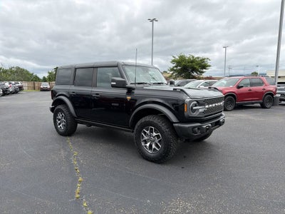 2023 Ford Bronco Base