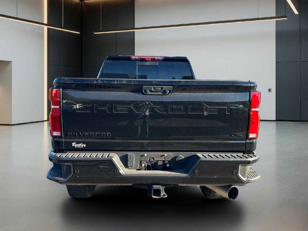 2025 Chevrolet Silverado 3500 HD LTZ