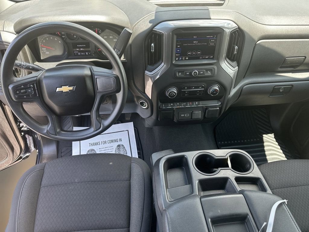 2022 Chevrolet Silverado 1500 Custom