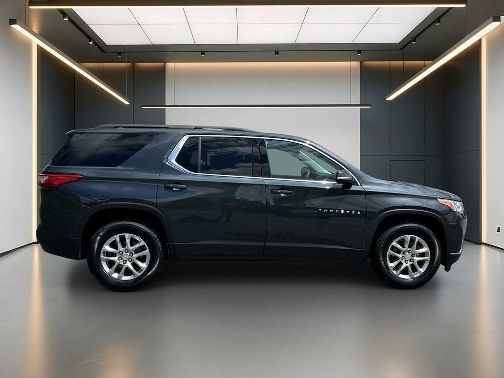 2020 Chevrolet Traverse LT Leather