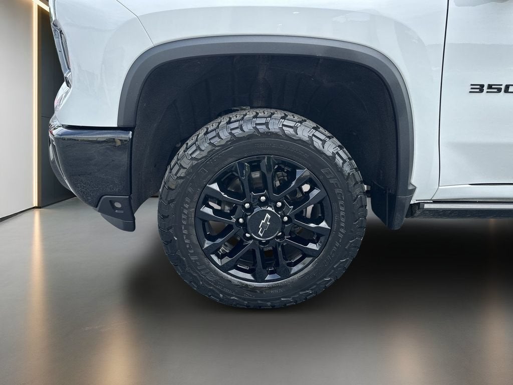 2025 Chevrolet Silverado 3500 HD LTZ