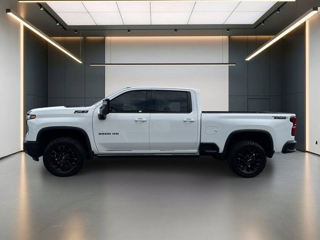 2025 Chevrolet Silverado 3500 HD LTZ
