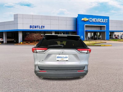 2023 Toyota RAV4 XLE