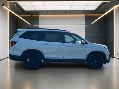 2022 Honda Pilot Black Edition