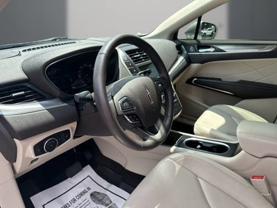 2019 Lincoln MKC Standard