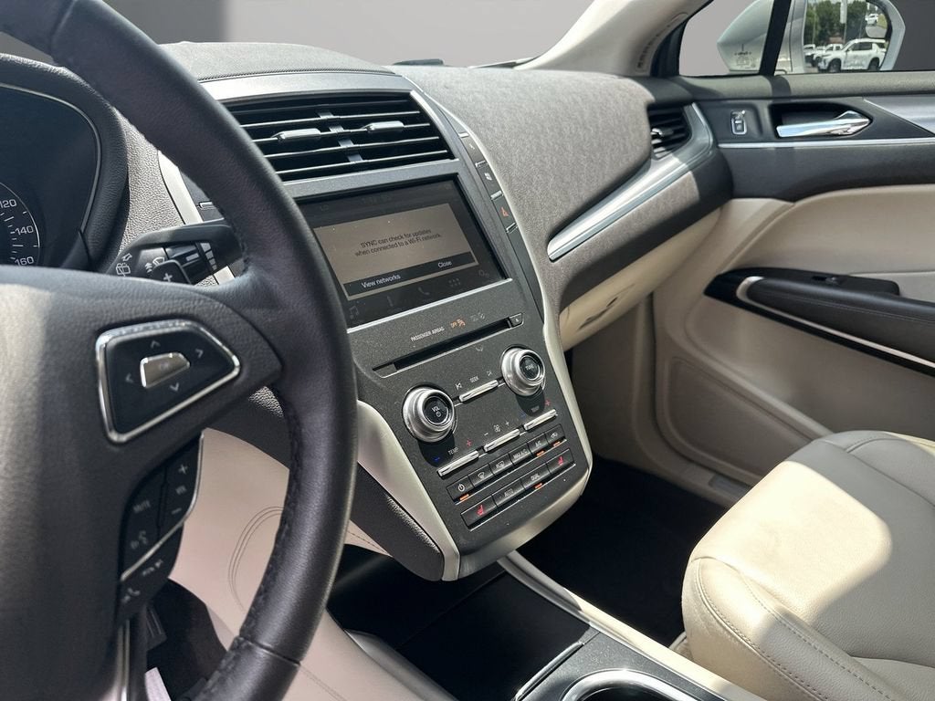 2019 Lincoln MKC Standard