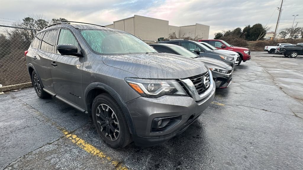2019 Nissan Pathfinder SL