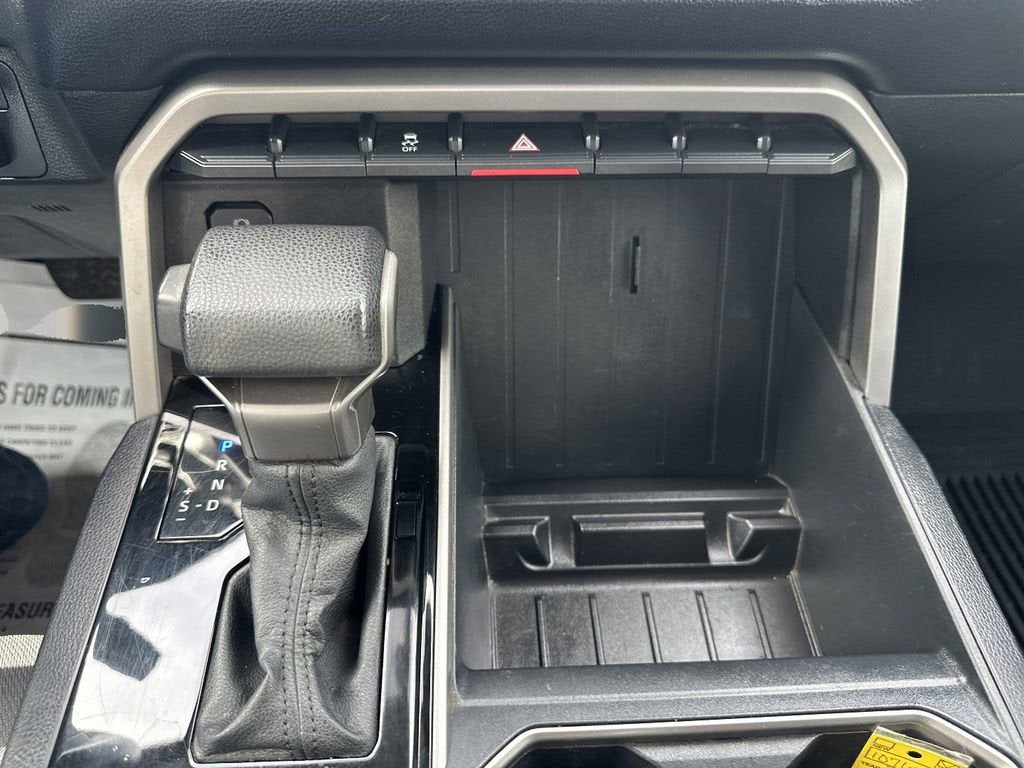 2022 Toyota Tundra 2WD SR5