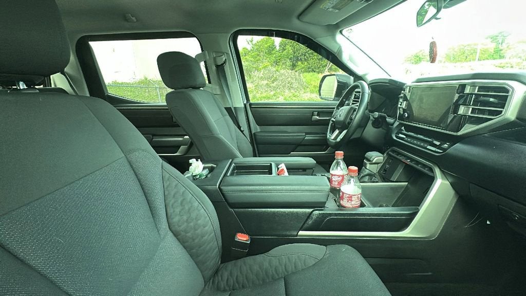 2024 Toyota Tundra 4WD SR5