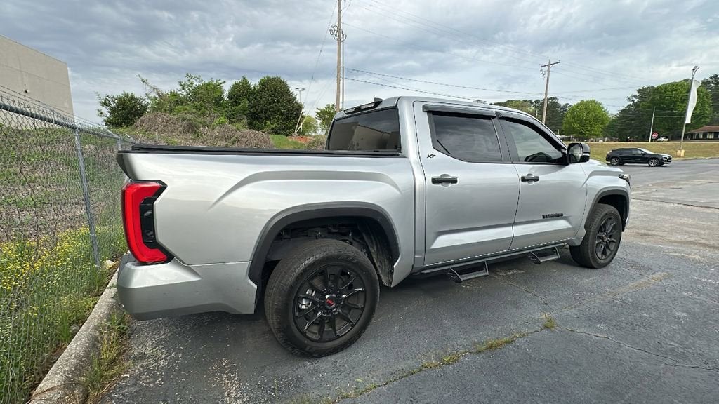 2024 Toyota Tundra 4WD SR5