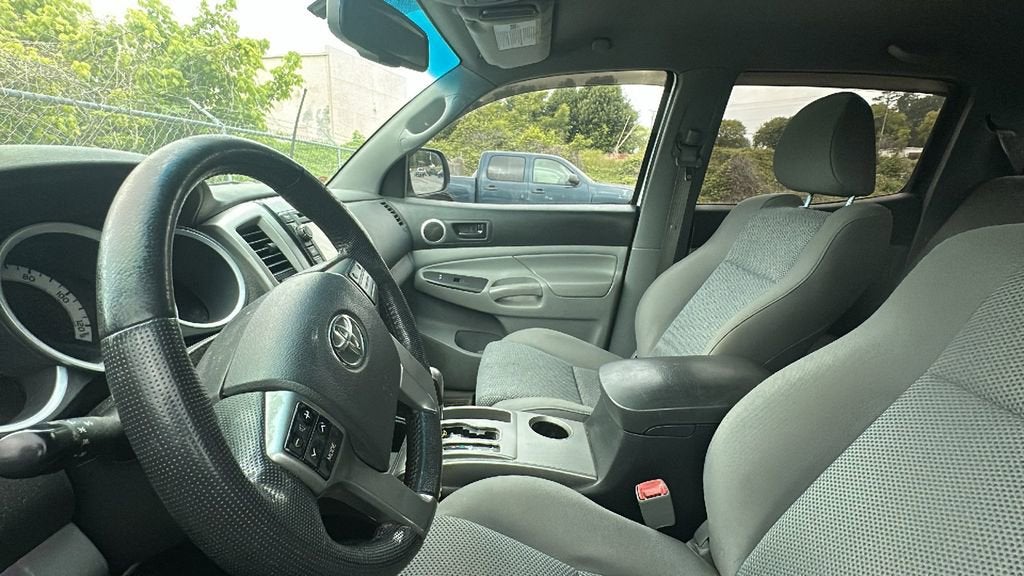 2013 Toyota Tacoma 4WD Double Cab V6 MT (Natl)