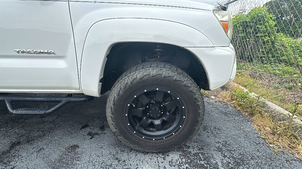 2013 Toyota Tacoma 4WD Double Cab V6 MT (Natl)