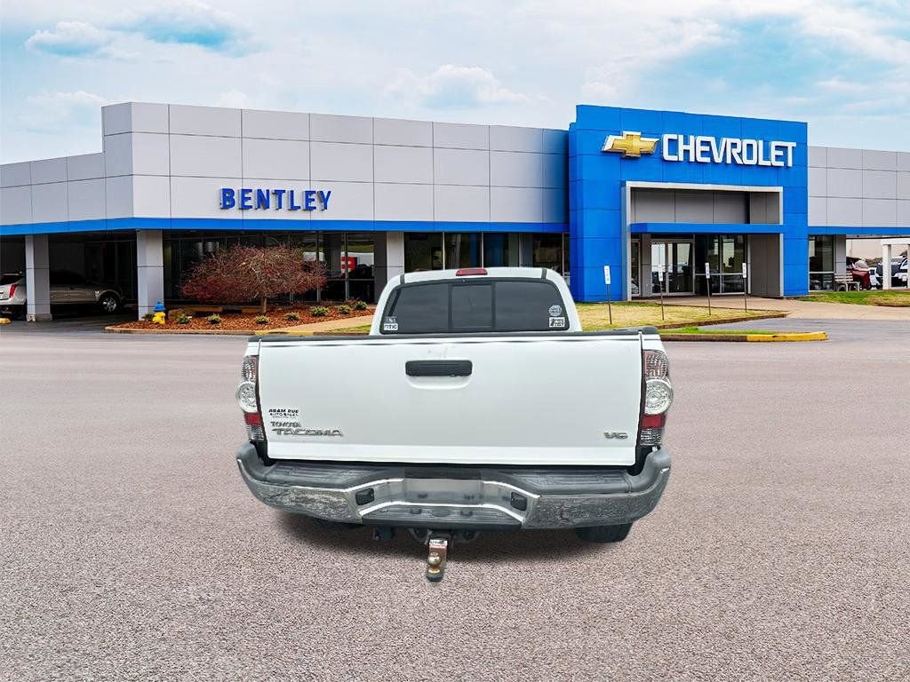 2013 Toyota Tacoma 4WD Double Cab V6 MT (Natl)