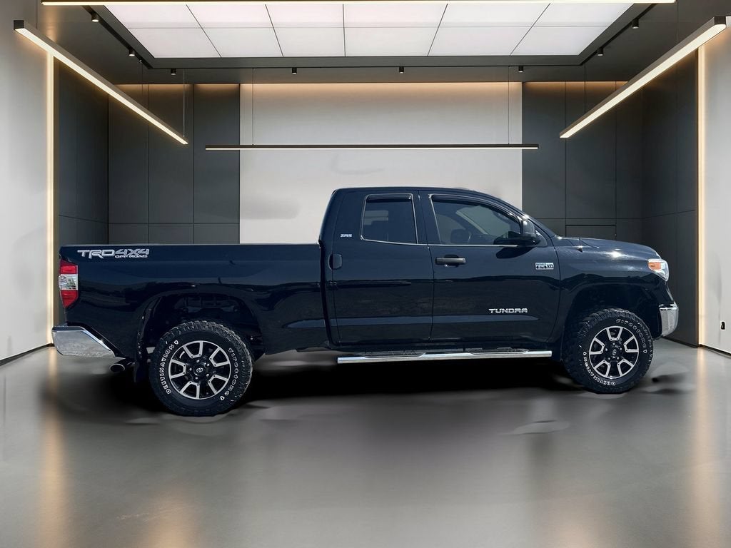 2014 Toyota Tundra 4WD Truck SR