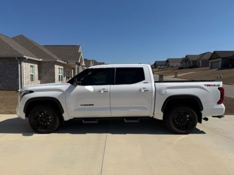 2025 Toyota Tundra 4WD SR5