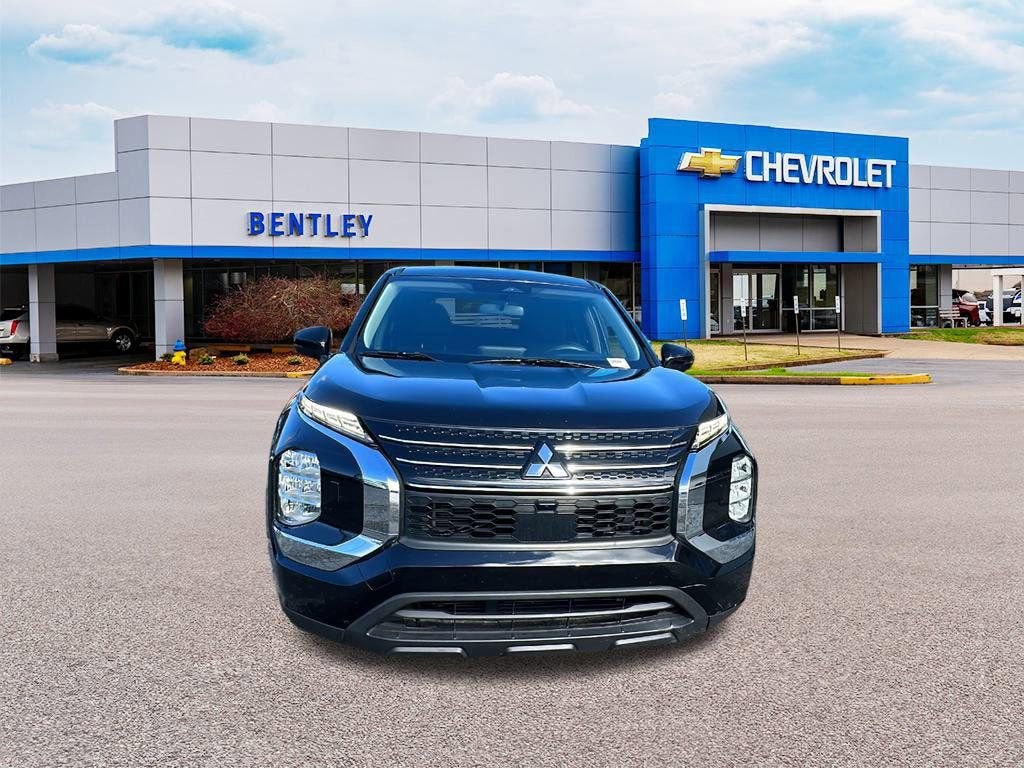 2022 Mitsubishi Outlander ES