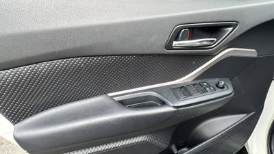 2021 Toyota C-HR LE