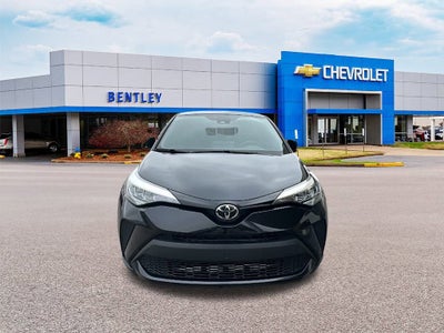 2022 Toyota C-HR XLE