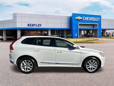 2017 Volvo XC60 T5 FWD