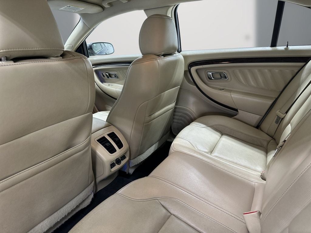 2016 Ford Taurus Limited