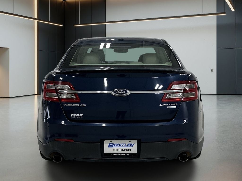 2016 Ford Taurus Limited