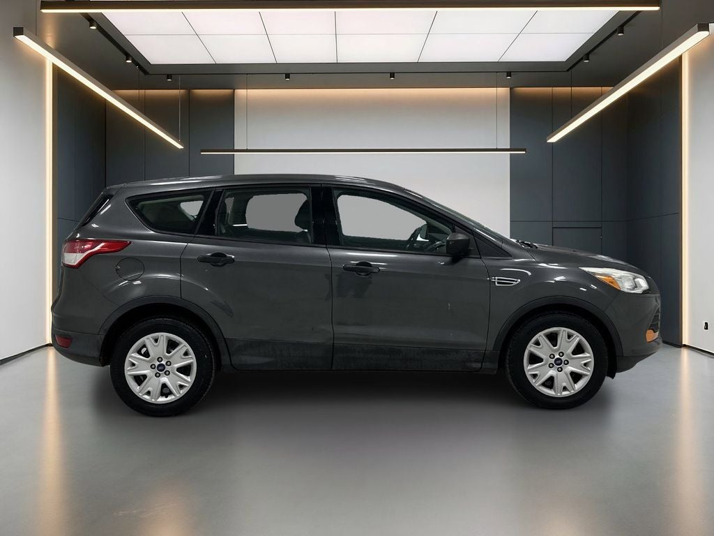 2016 Ford Escape S
