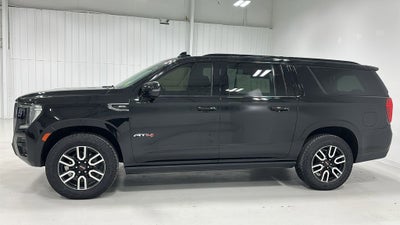 2022 GMC Yukon XL AT4