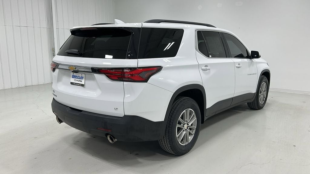 2022 Chevrolet Traverse LT Leather